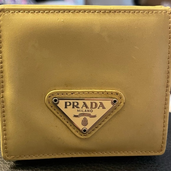 Prada Lime Green Wallet - Picture 1 of 8